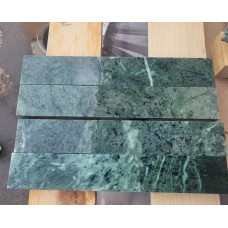 Плитка змеевик ламель 300*50*20 мм 1 м2